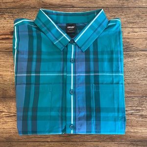 BNWT Oakley Teal Regular Fit S/L Button Down Shirt